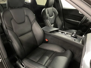 Volvo XC 60 - imagine 11