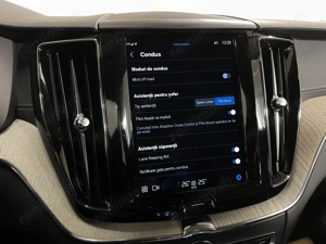 Volvo XC 60 - imagine 16