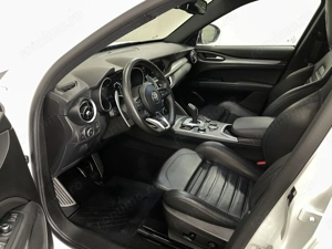 Alfa Romeo Stelvio - imagine 5