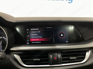 Alfa Romeo Stelvio - imagine 19