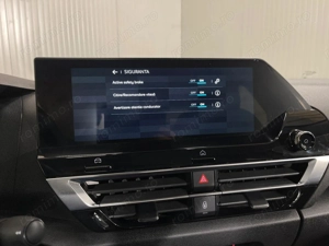 Citroen C4 X - imagine 17