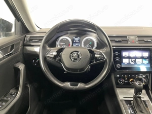 Skoda Superb - imagine 6