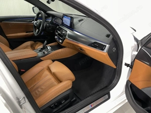 BMW Seria 5 - imagine 12