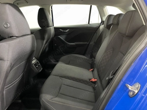 Skoda Scala - imagine 11