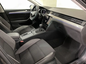 Volkswagen Passat Alltrack - imagine 11
