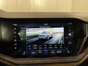 Volkswagen Touareg - imagine 14