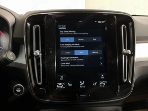 Volvo XC 40 - imagine 19