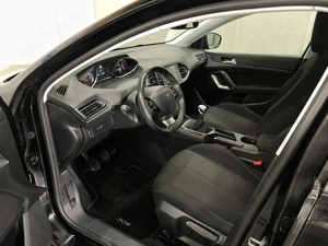Peugeot 308 - imagine 5