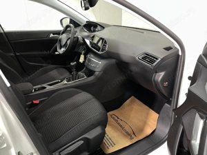 Peugeot 308 - imagine 9