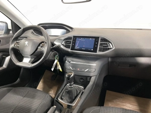 Peugeot 308 - imagine 8
