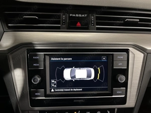 Volkswagen Passat - imagine 15
