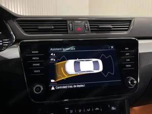 Skoda Superb - imagine 14