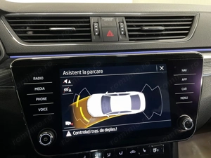 Skoda Superb - imagine 18