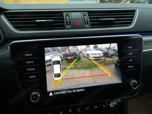 Skoda Superb - imagine 17