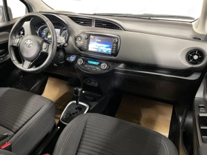 Toyota Yaris - imagine 8