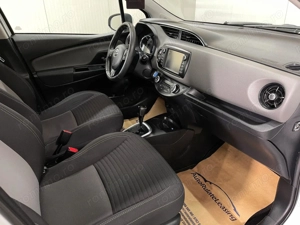 Toyota Yaris - imagine 10