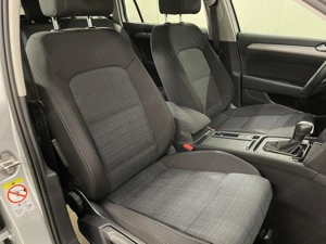 Volkswagen Passat - imagine 9