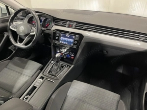 Volkswagen Passat - imagine 8