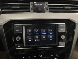 Volkswagen Passat - imagine 18