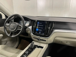 Volvo XC 60 - imagine 9