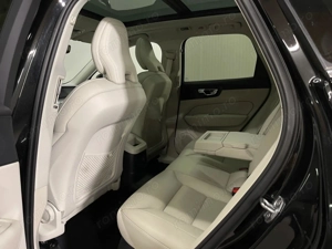 Volvo XC 60 - imagine 12