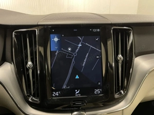 Volvo XC 60 - imagine 17