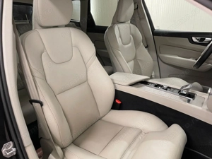 Volvo XC 60 - imagine 9