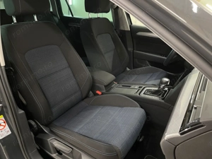 Volkswagen Passat - imagine 9