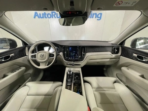 Volvo XC 60 - imagine 7