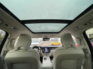 Volvo XC 60 - imagine 8