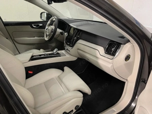 Volvo XC 60 - imagine 10