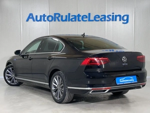 Volkswagen Passat - imagine 4