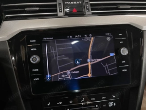 Volkswagen Passat - imagine 16