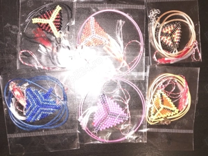 Lot 75 martisoare  - imagine 3