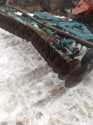 Vând disc de piatra neamț în stare foarte bună discul este pe rulmenți mai multe nr   - imagine 4