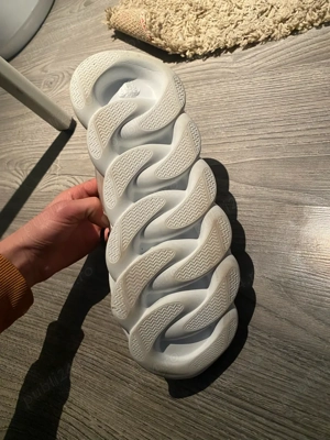 vând Versace chain reaction yellow - imagine 3