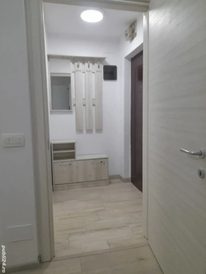 Proprietar inchiriez garsoniera 