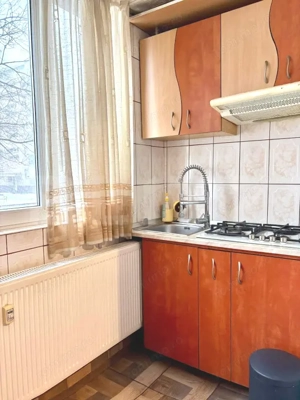 Apartament cu 4 camere, decomandat, spatios, 2 bai, Sanmartin - imagine 3