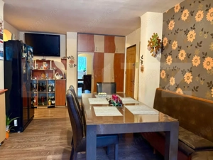 Apartament cu 4 camere, decomandat, spatios, 2 bai, Sanmartin