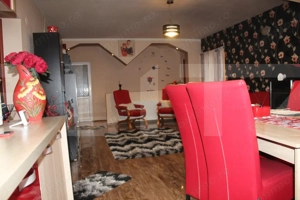 Casă cu etaj și spațiu comercial, vedere la pârtia de schi – Covasna