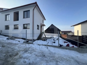 Casa cu 4 camere, curte amenajata - Sura Mica