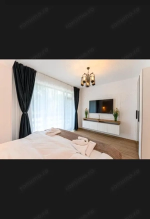 Apartament de lux 2025 | Jacuzzi, curte privată | Vedere Caraiman - imagine 11