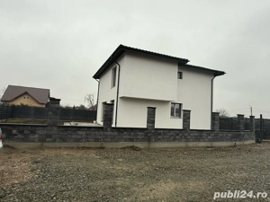 Case de vânzare - imagine 2