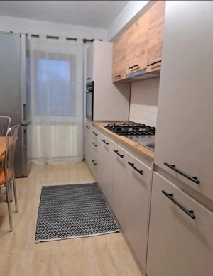 Caut colega de apartament fată - imagine 3