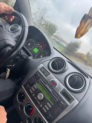 Vand ford fiesta in stare foare buna de functionare - imagine 2