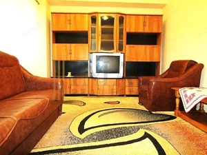 4 cam la pret de 2! Apartament de inchiriat in Targoviste  - Zona Merloni.