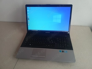 Laptop Samsung 300E display 17,3 Procesor I5-2450m ram 8gb hdd500gb baterie 2ore