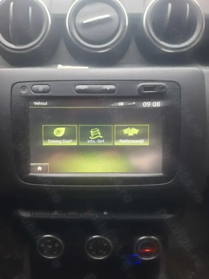 Medianav Dacia  Duster  - imagine 3