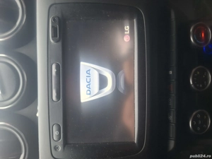 Medianav Dacia  Duster  - imagine 5