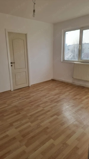 Apartament 2 camere etaj 4 din 4 38mp cu balcon